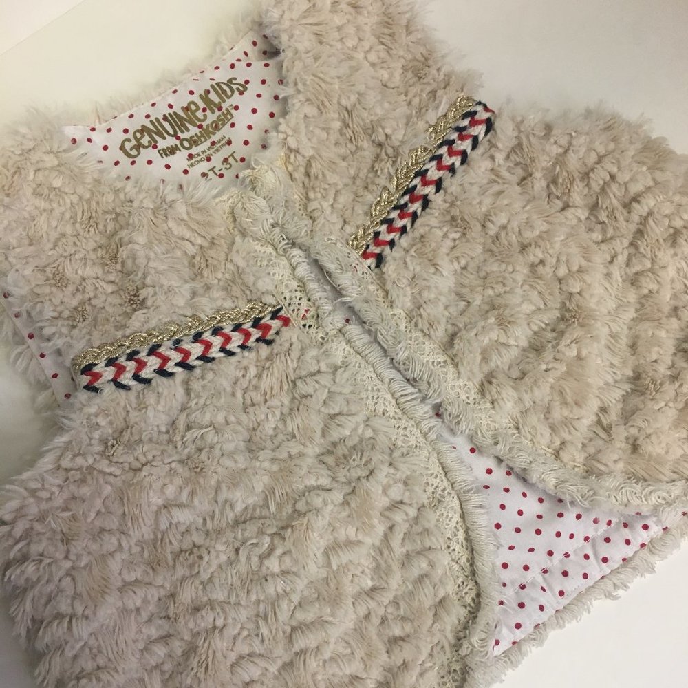Beige Faux fur vest Genuine kids from Oshkosh Size 2T-3T toddler little girls